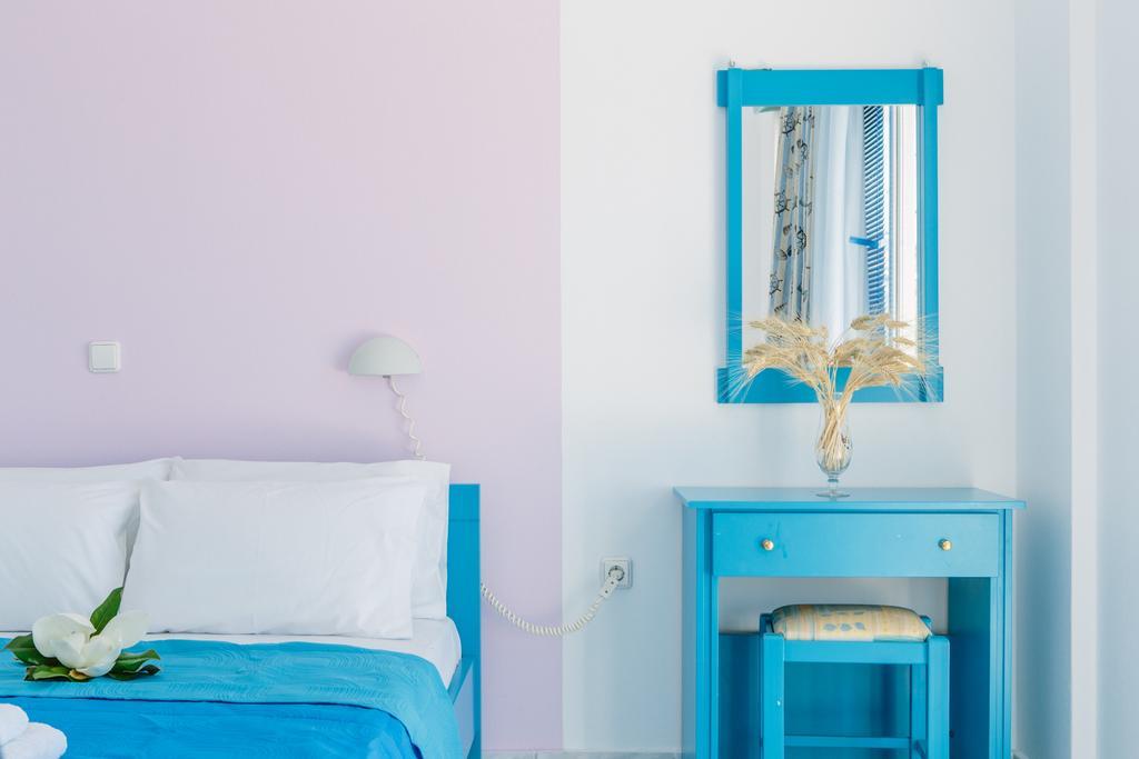 Aparthotel Μeltemi Glífa Esterno foto